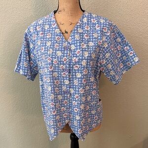 Women’s Floral Nurses Top